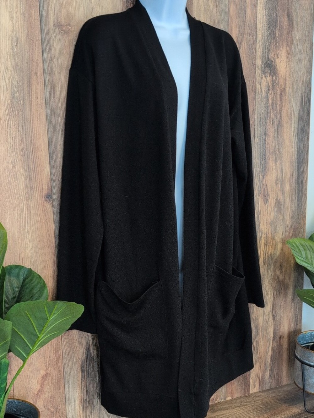 Tickled teal Black Open-Front Women's Cardigan with Pockets 2X W385